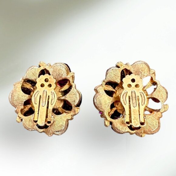 Vintage Purple and Magenta Bead and Pearl Clip On Earrings Gold Tone - Picture 2 of 3